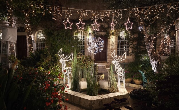 אמריקן קולוני אמריקן קולוני