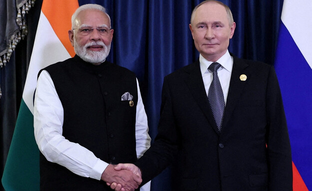 פוטין וראש ממשלת הודו מודי בסין, ספטמבר 2025