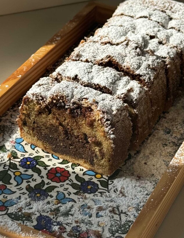 עוגת שיש בשלושה טעמים (שאחד מהם הוא פיסטוק!) (צילום: יעל קצב)