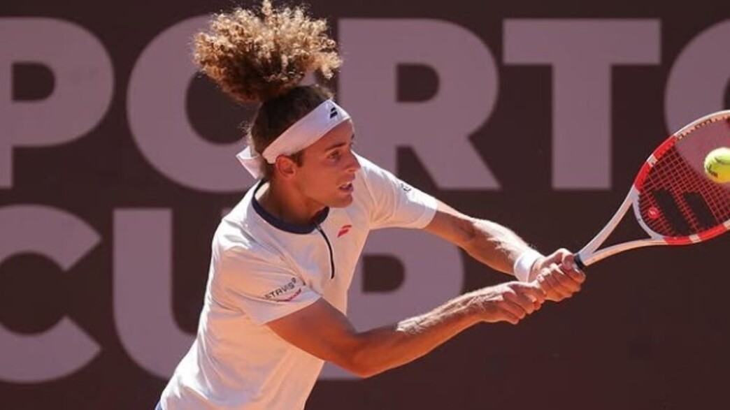 הטניסאי השווייצרי מיקה ברונולד