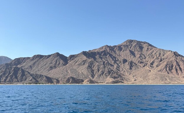 ליאת חן בטיול עם בן זוגה בסיני ליאת חן בטיול עם בן זוגה בסיני