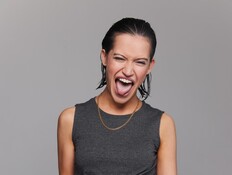 שיר פופוביץ