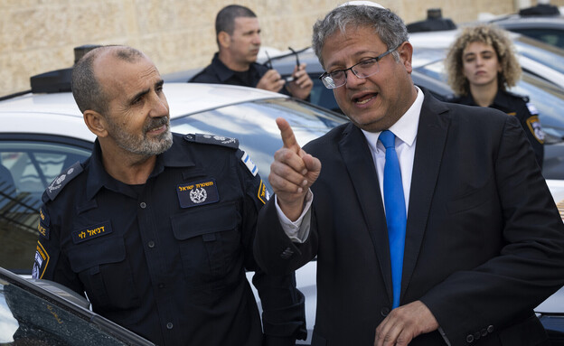 השר לביטחון לאומי, איתמר בן גביר, המפכ"ל, דני לוי