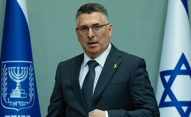 גדעון סער גדעון סער