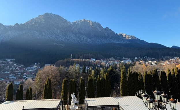 נוף טירה וונסדיי רומניה נוף טירה וונסדיי רומניה