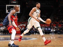 Stephen Gosling/NBAE via Getty Images (צילום: ספורט 5)