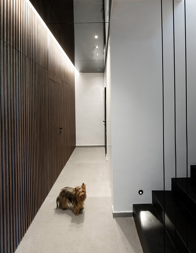 ג בית בתל אביב, עיצוב איתן כהן