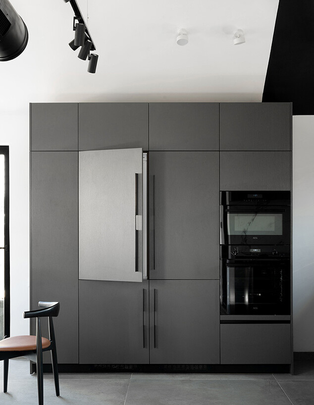 ג בית בתל אביב, עיצוב איתן כהן