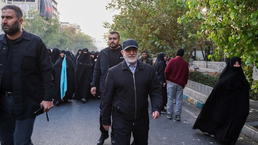 אסמעאיל קאאני בעצרת לתמיכה בחוקי החיג'אב בטהראן אסמעאיל קאאני בעצרת לתמיכה בחוקי החיג'אב בטהראן