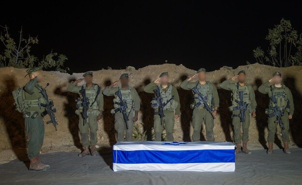 טקס הקבלה בשובו של החלל החטוף סודתיסאק רינתלאק