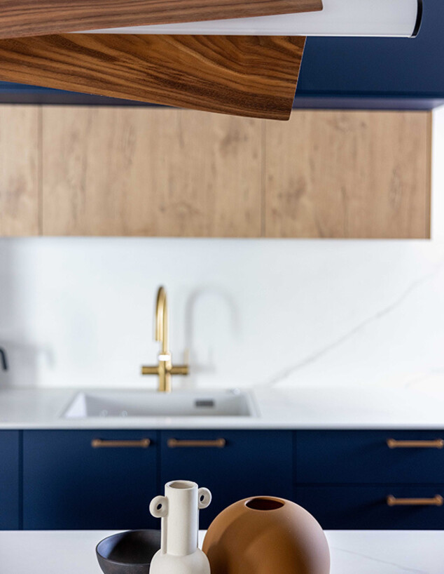 הדירה בפת_מטבח _אי ג_תכנון ועיצוב פנים מעין רהב