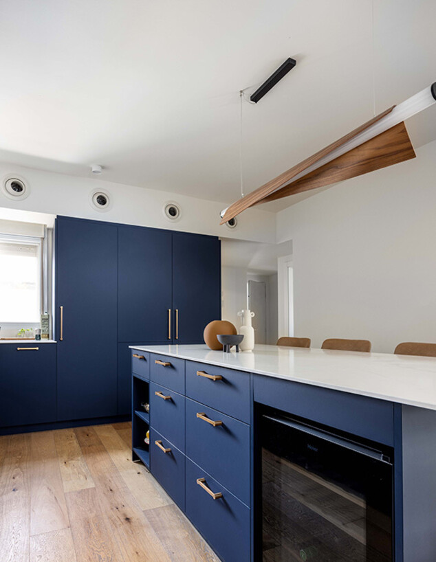 הדירה בפת_מטבח _אי ג_תכנון ועיצוב פנים מעין רהב