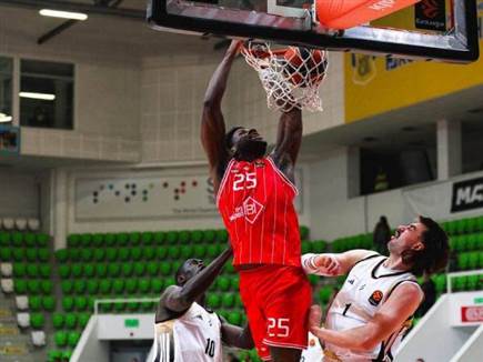 דן אוטורו. עוד משחק מצוין שלו מתחת לצבע (הפועל IBI תל אביב)