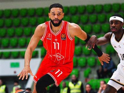 טיילר אניס. היה שותף לפתיחה הטובה של האדומים (הפועל IBI תל אביב)