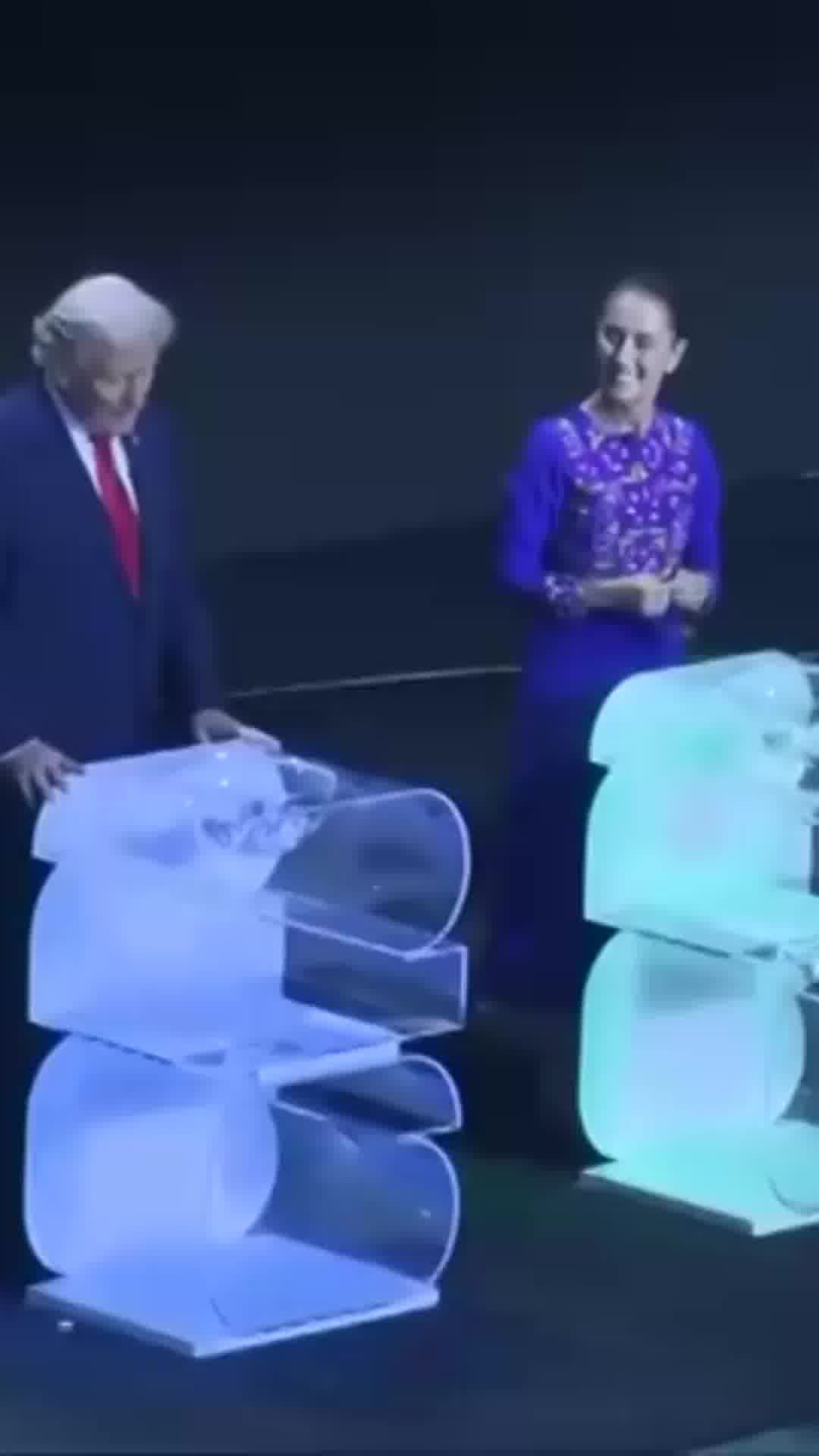 תיראו מופתעים: טראמפ מוציא את הכדור של ארה״ב בהגרלת הבתים של המונדיאל