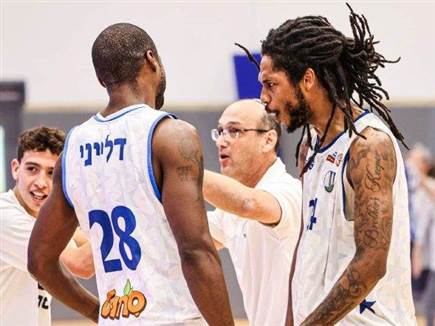 78:80 לשומרון, קאמבק אדיר למעלה אדומים