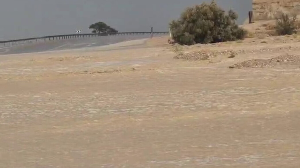 הצפות בכביש 90