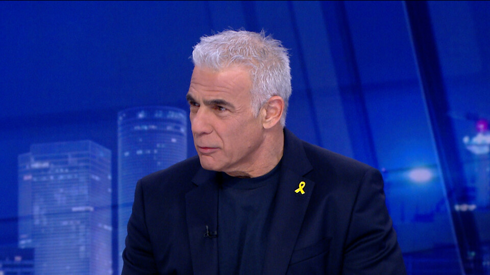 יאיר לפיד (צילום: מתוך "אברי ושרקי", קשת 12)