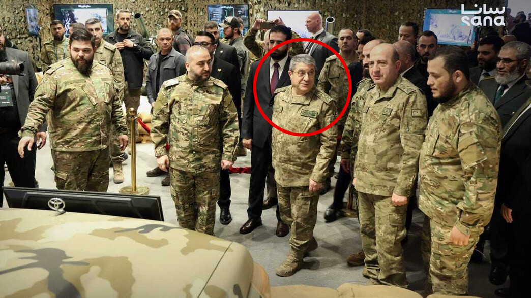 מפקד צבא טורקיה סלצ'וק באירקטרוגלו בדמשק