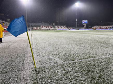 ברד כבד בגרין (מאור אלקסלסי)