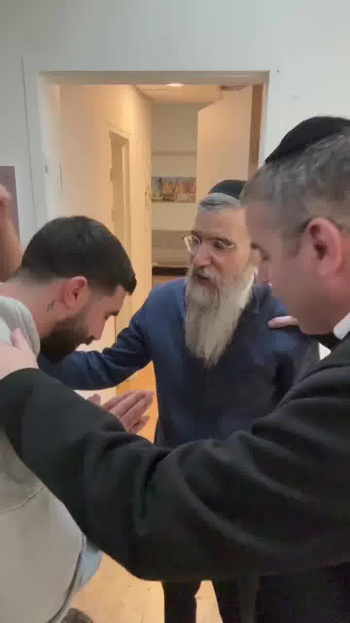 ברכת כהנים וריקוד חסידי עם הזמר בן צור