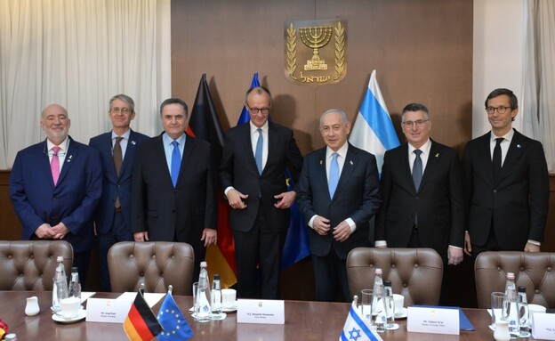 פגישת בנימין נתניהו עם קנצלר גרמניה פרידריך מרץ פגישת בנימין נתניהו עם קנצלר גרמניה פרידריך מרץ