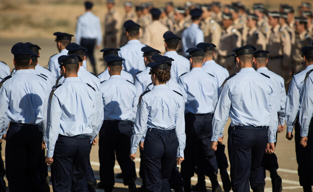 סוף קורס טיס (צילום: אורן בן חקון, פלאש 90)