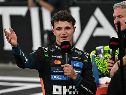 נאום מרגש בסיום. נוריס (GETTY)