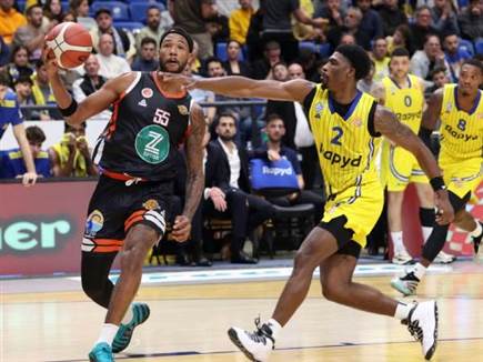 די ג`יי ברנס היחיד שהופיע אצל האורחת (דני מרון)