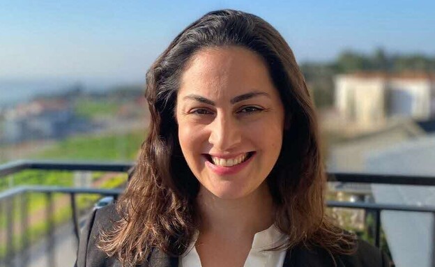 ד"ר חן נחשון ד"ר חן נחשון