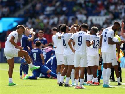 (Photo by Carl Recine/Getty Images) (Photo by Carl Recine/Getty Images)