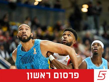 אייזאה מובלי במו