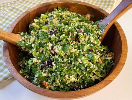 סלט בורגול עשיר וטעים (צילום: יעל קצב, mako אוכל)