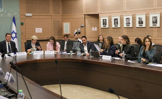 ועדת החוץ והביטחון של הכנסת דנה בחוק הפטור מגיוס