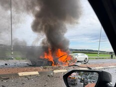 "כריות האוויר נפתחו. כל האוטו היה רסיסים"