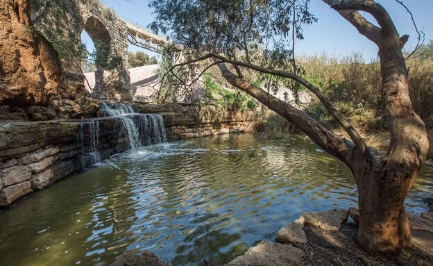 נחל חרוד וגשר הקנטרה נחל חרוד וגשר הקנטרה