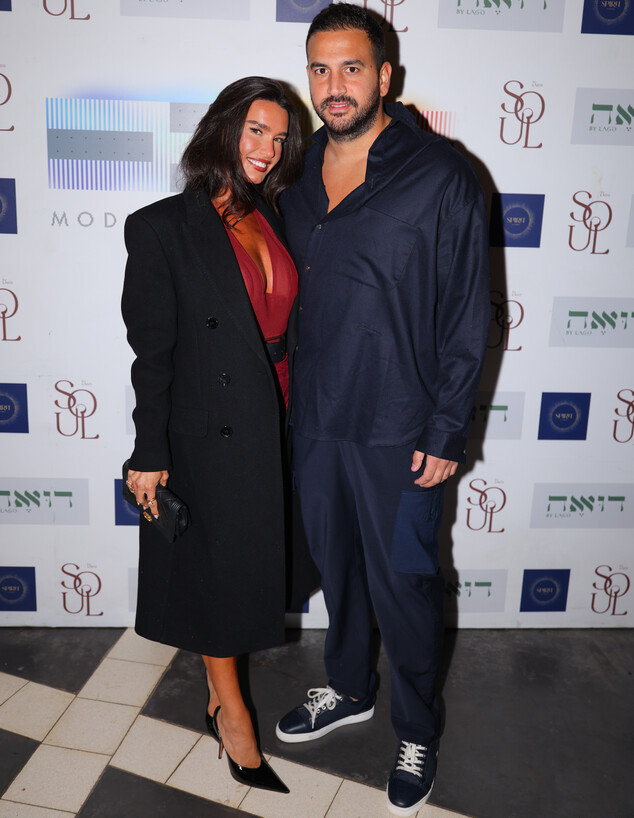 אדל בספלוב ומאץ' עבד בחתונה של ספיר קשתי ודור ממן אדל בספלוב ומאץ' עבד בחתונה של ספיר קשתי ודור ממן