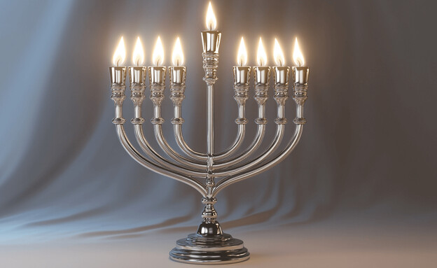 חנוכיה דולקת חנוכיה דולקת