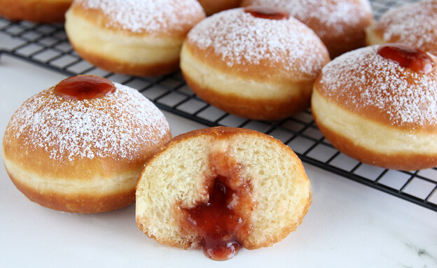 למלא בנדיבות