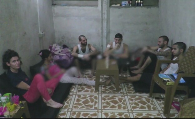 ששת החטופים, מתוך הצילומים האבודים מתוך המנהרות