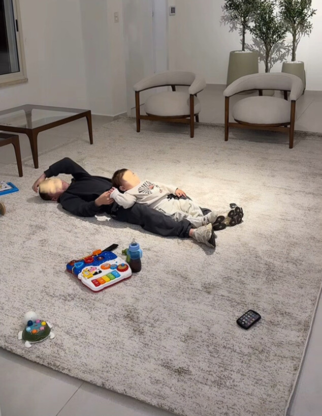 ספיר בורגיל סלון ג ספיר בורגיל סלון ג