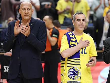 בערב כזה, אכזבה לא הייתה אופציה. עמרי מירן (אלן שיבר) (צילום: ספורט 5)