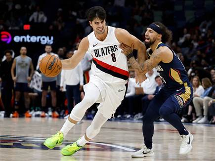 לחצו למעקב: אבדיה ופורטלנד מול הפליקנס