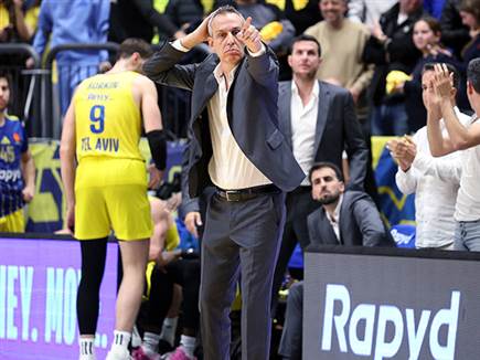 11 אלף קראו בשמו. קטש (אלן שיבר) (צילום: ספורט 5)