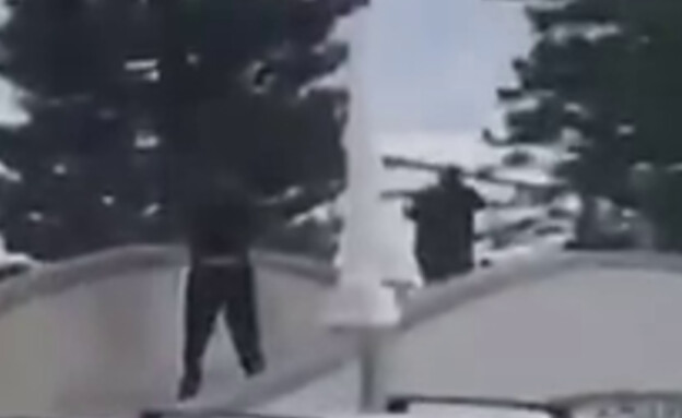 אירוע ירי נרחב בבונדי ביץ' בסידני אוסטרליה אירוע ירי נרחב בבונדי ביץ' בסידני אוסטרליה