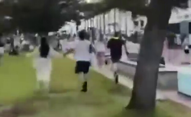 אירוע ירי נרחב בבונדי ביץ' בסידני אוסטרליה אירוע ירי נרחב בבונדי ביץ' בסידני אוסטרליה