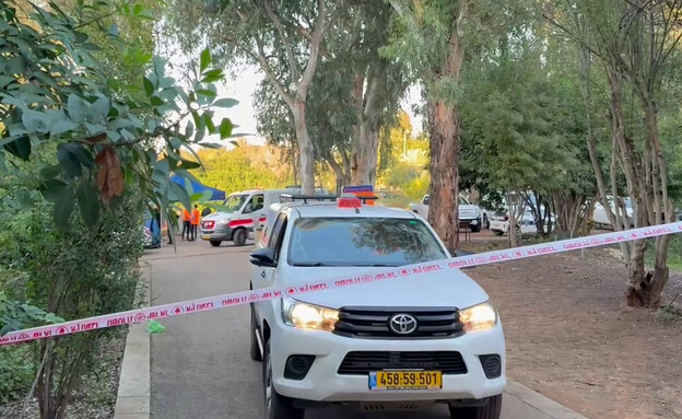 הזירה סמוך לנחל הירקון בה נמצאה גופה הזירה סמוך לנחל הירקון בה נמצאה גופה