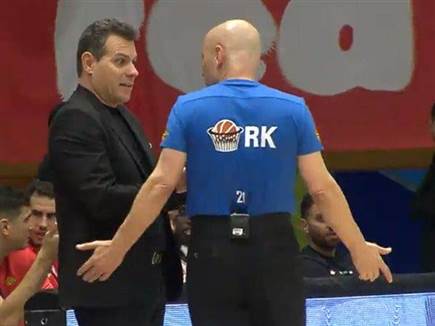 „רק רוצה לדבר”: צפו באיטודיס מגיב לטכנית