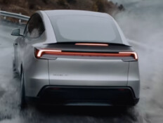 ששה מושבים וטווח עצום: הבשורה של טסלה מודל Y