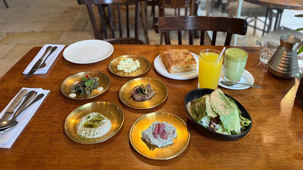 בראנצ' חדש במשק ברזילי - מנות פתיחה בראנצ' חדש במשק ברזילי - מנות פתיחה